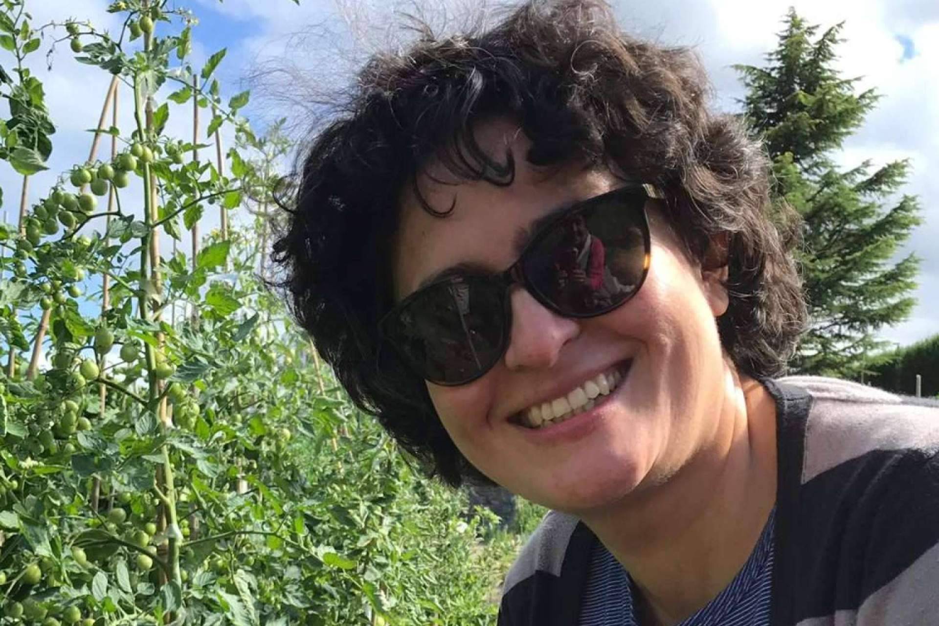 Gloria Gómez Aranzazu invita a reflexionar sobre la vida, el entorno y las diferentes formas de actuar en ‘Tener una actitud asertiva NO es fácil’