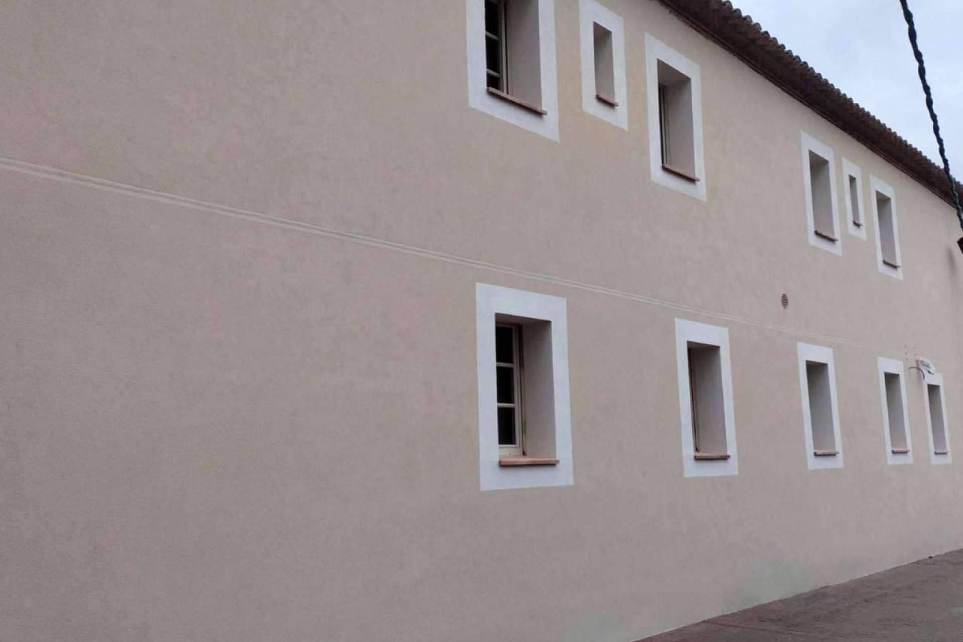 La empresa Façanes Maresme tiene mucha experiencia en la instalación del sistema SATE