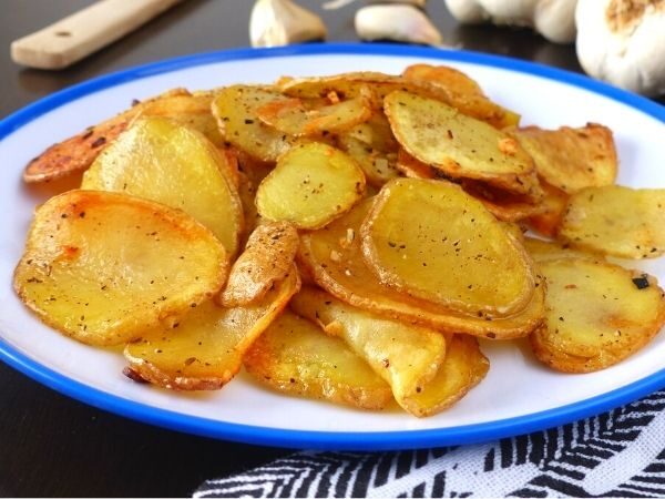 patatas al ajo cabanil 600x450 1 Merca2.es