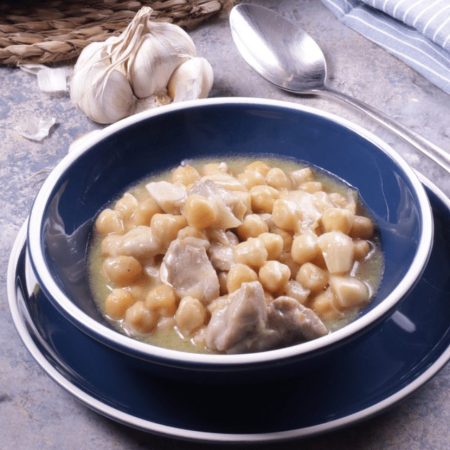 receta pollo al ajillo con garbanzos Aceite de Oliva Virgen Extra Merca2.es