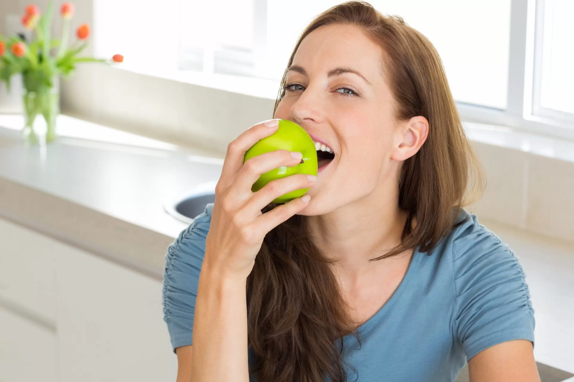 Estos son algunos de los mejores alimentos para saciar tu hambre y que te ayudan a adelgazar 2 Merca2.es LOS SUPRESORES NATURALES DEL APETITO: AGUA Y FIBRA