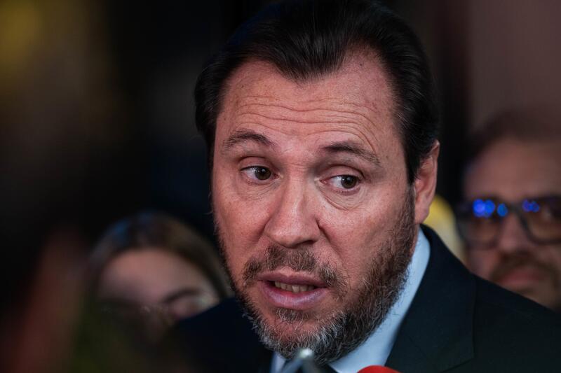 El PP pide explicaciones a Óscar Puente y a Renfe por los «escandalosos» retrasos de los trenes Avril