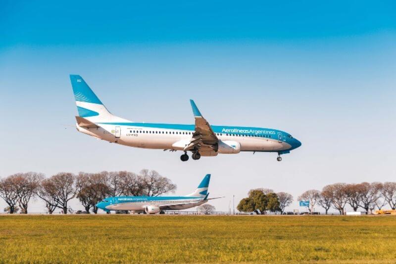 La actividad aérea se mantendrá con normalidad en Semana Santa en Argentina tras levantarse el paro sectorial