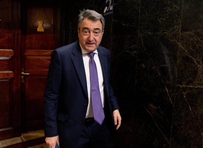 El PNV registra vía enmienda la prevalencia de los convenios autonómicos que Yolanda Díaz le prometió