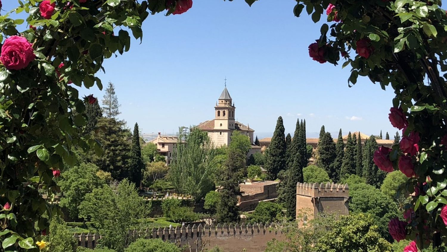 RINCONES SECRETOS: DESCUBRIMIENTOS ENTRE CAL Y CANTO