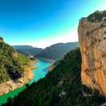 Descubre la Belleza del Sendero de Pasarelas en España que abre en Semana Santa: ¡Caminando sobre el Río Caldarés!