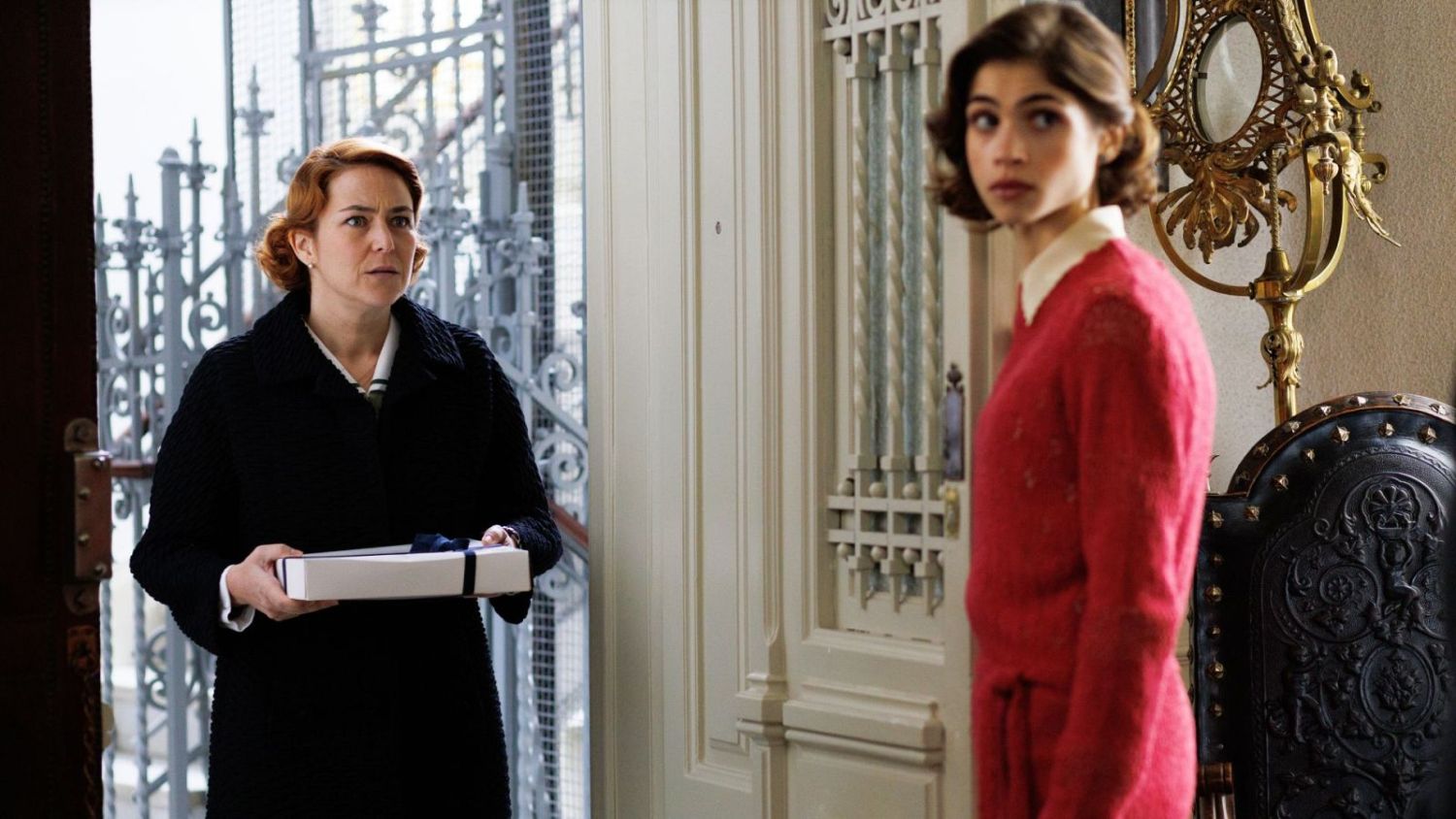 ‘La Moderna’: Marta se refugia en casa de Pietro ante las amenazas de don Cecilio