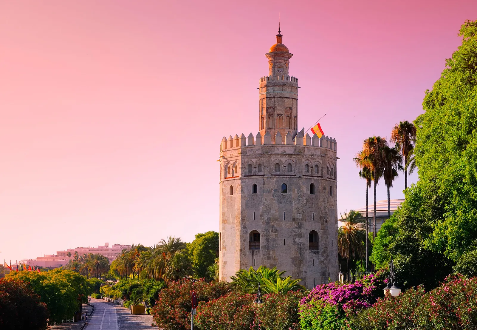 TORRE DE ORO: HISTORIA DE LA CONSTRUCCIÓN