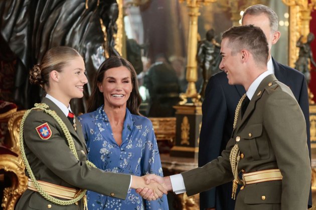 Las reticencias de la reina Letizia a la exposición de la princesa Leonor al público