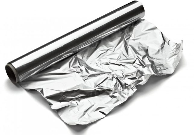Mercadona tiene el mejor papel de aluminio, pero sirve para más de lo que crees