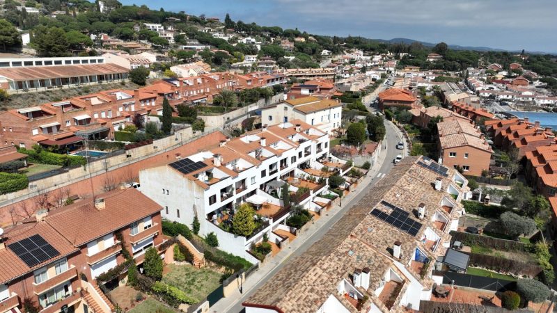 La 'batería virtual' y los PPA propulsan el negocio de autoconsumo solar de Naturgy 1 Merca2.es Naturgy autoconsumo (2)