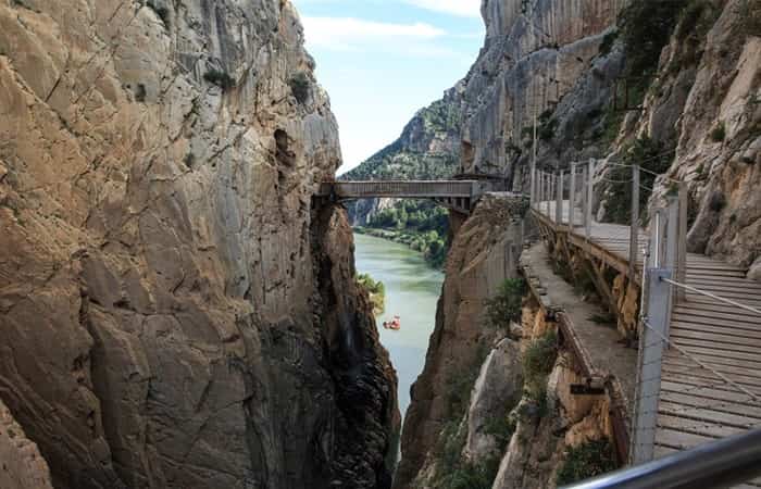 Un paseo por los desfiladeros y puentes colgantes de España, un buen plan para un fin de semana