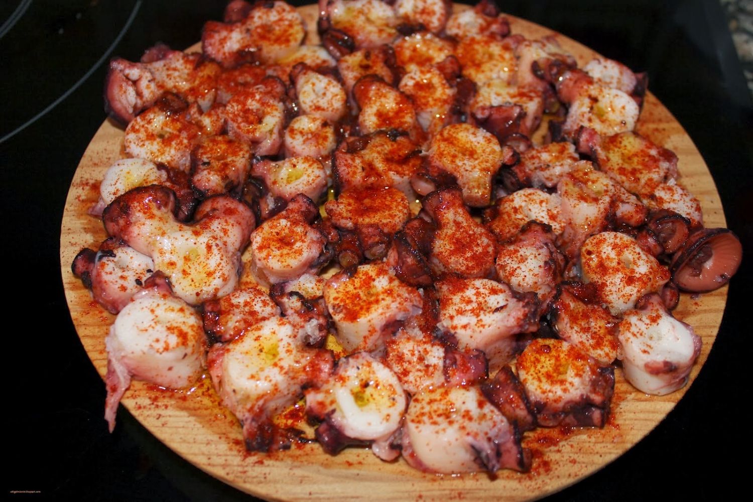 SELECCIÓN Y PREPARACIÓN DEL PULPO A LA GALLEGA