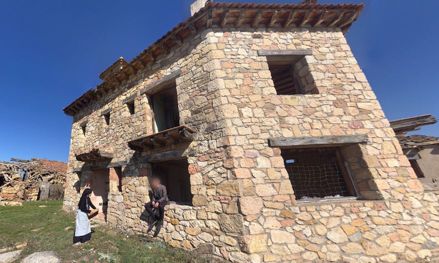Por apenas 180.000 euros te puedes comprar este pueblo completo a 100 kilómetros de Madrid