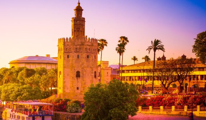 Torre del Oro: Historias y leyendas no contadas de Sevilla
