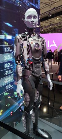 Los robots humanoides serán un negocio de 30.000 millones en 10 años