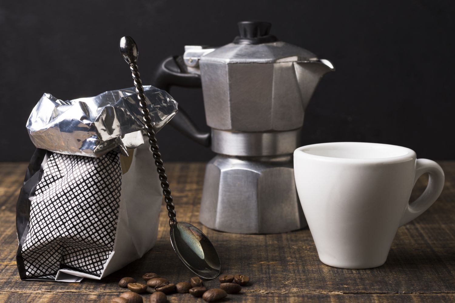 Despiértate del mejor humor con la nueva cafetera italiana de Carrefour