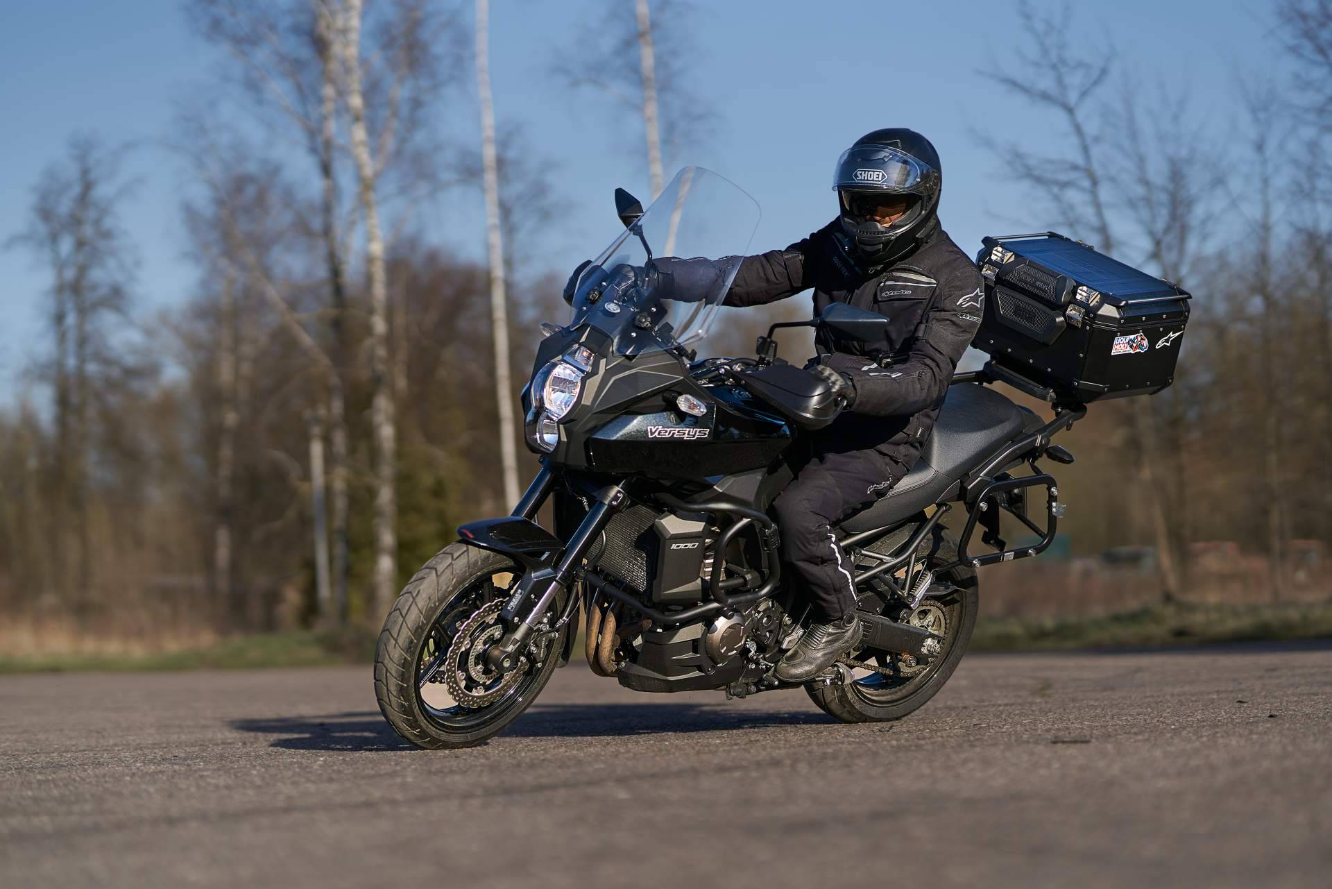 Eginer enumera las características de las diferentes motos con sus ventajas e inconvenientes