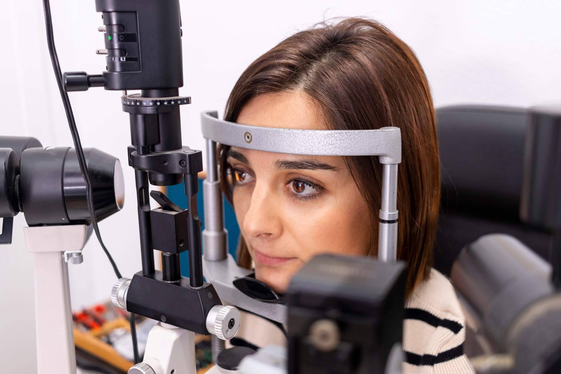 Operación de presbicia. La alternativa para despedirse de las gafas para siempre