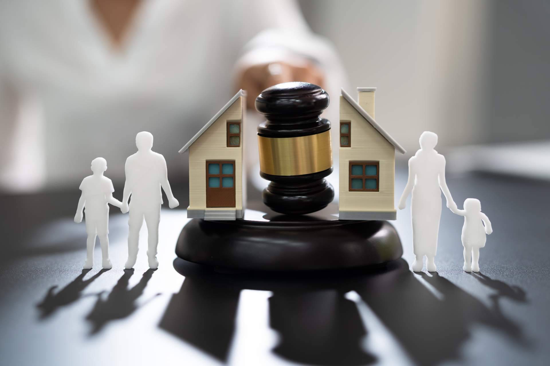 El despacho de abogados en Torrevieja López Morueco Abogados ostenta 15 años de excelencia