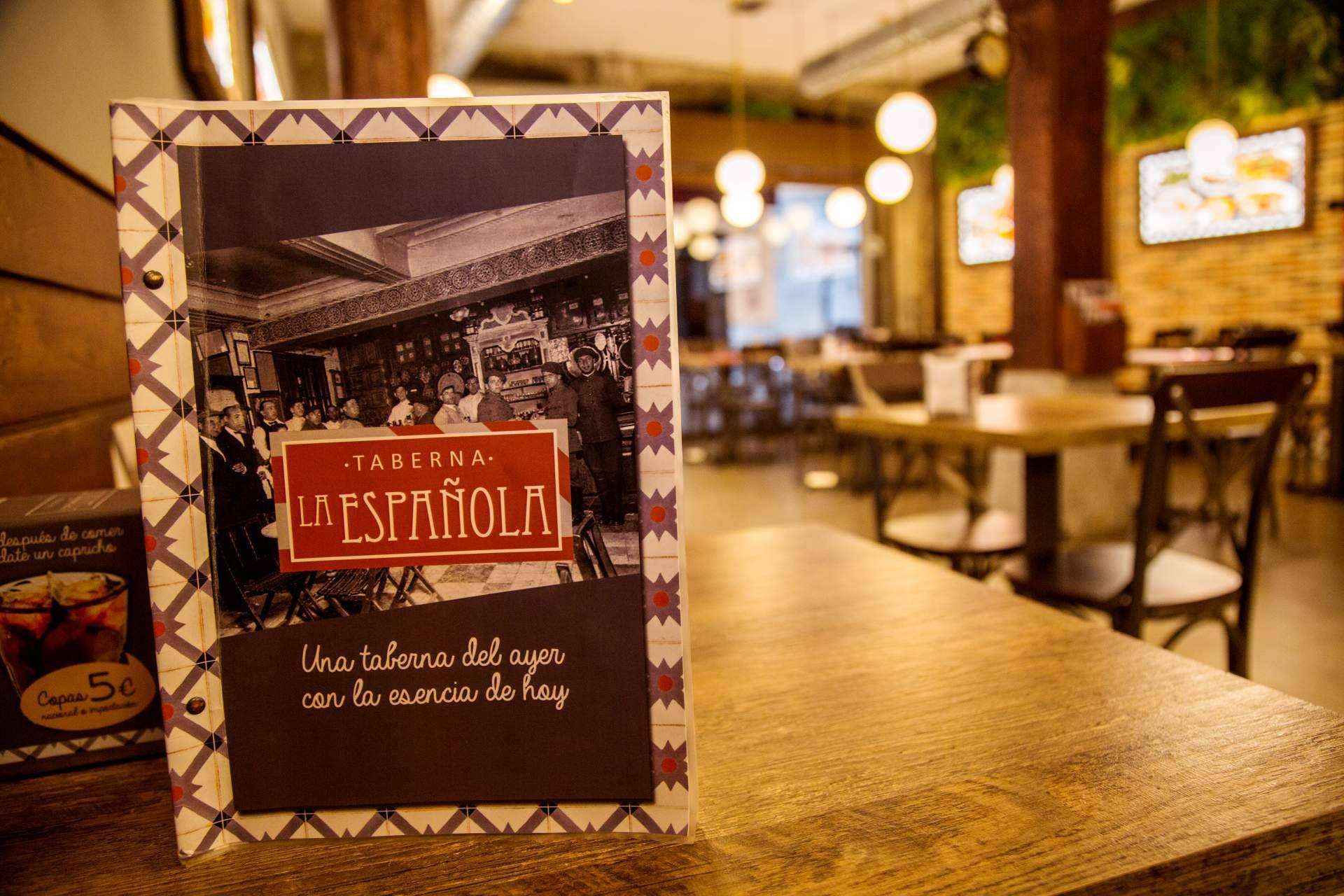 Una alternativa de taberna española ideal para turistas y locales, Taberna La Española