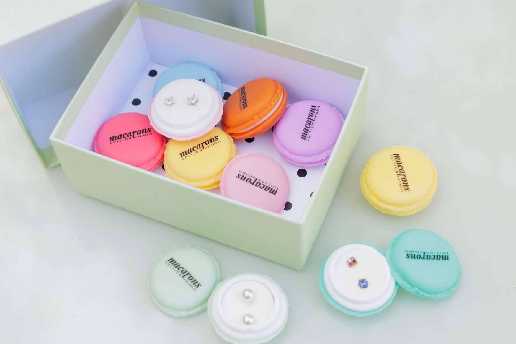 BCLabs; piezas de joyería hipoalergénica en envases originales que son ideales para regalar