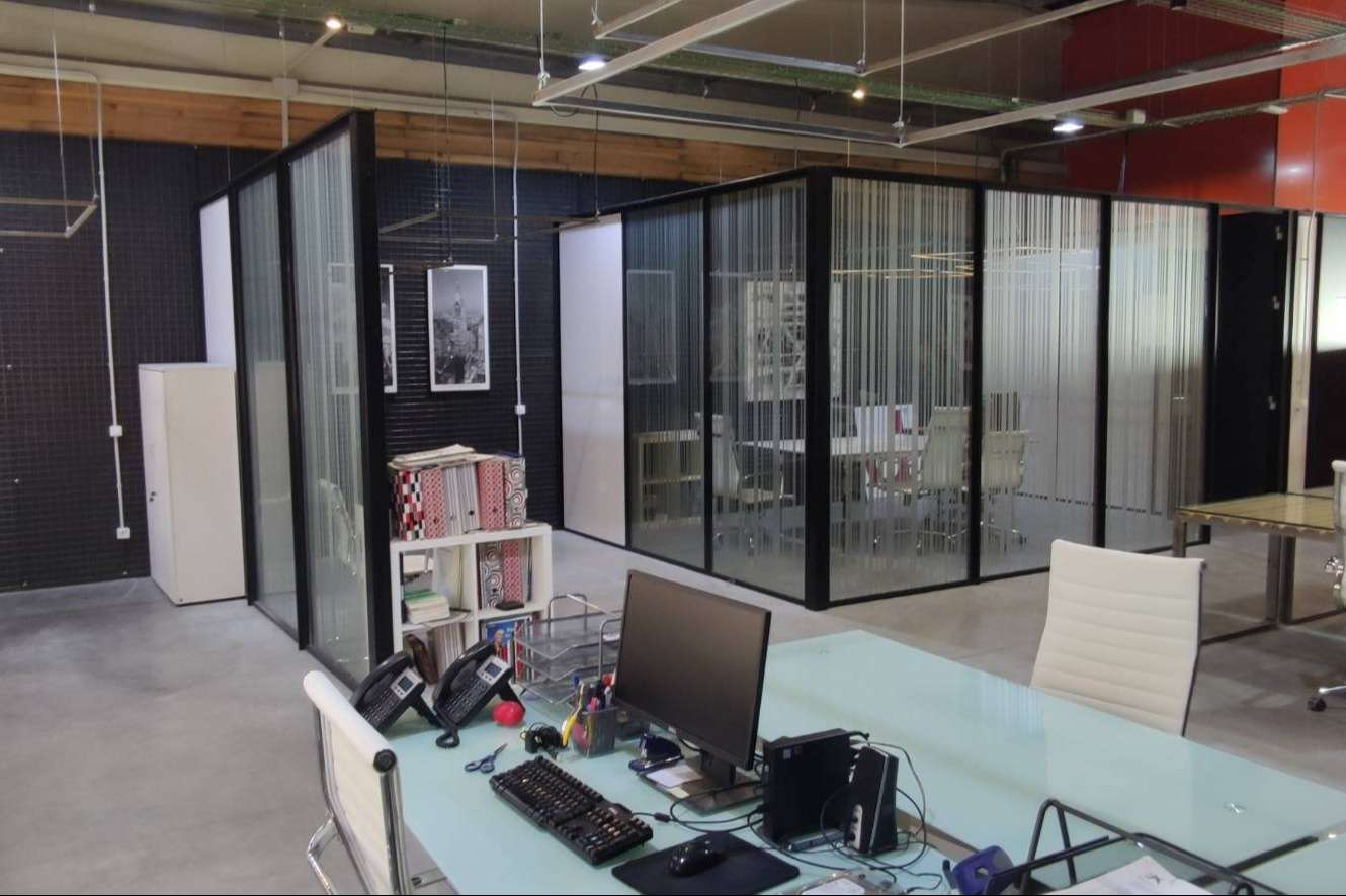 Eactivos.com subasta una nave industrial en el parque industrial Neural de Madrid