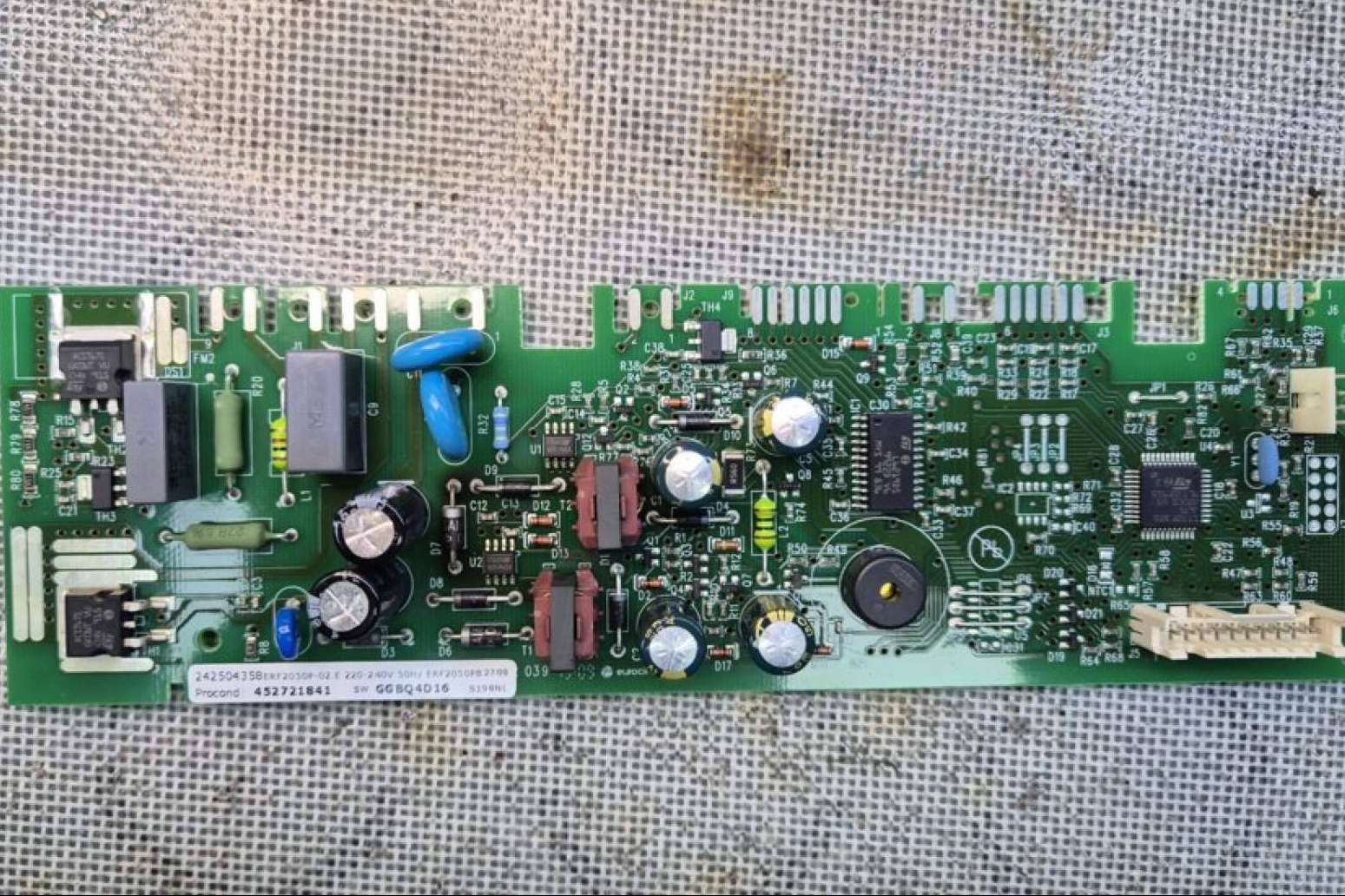 Sator Electrónica, habla sobre qué hacer cuando ya no hay repuestos para un frigorífico