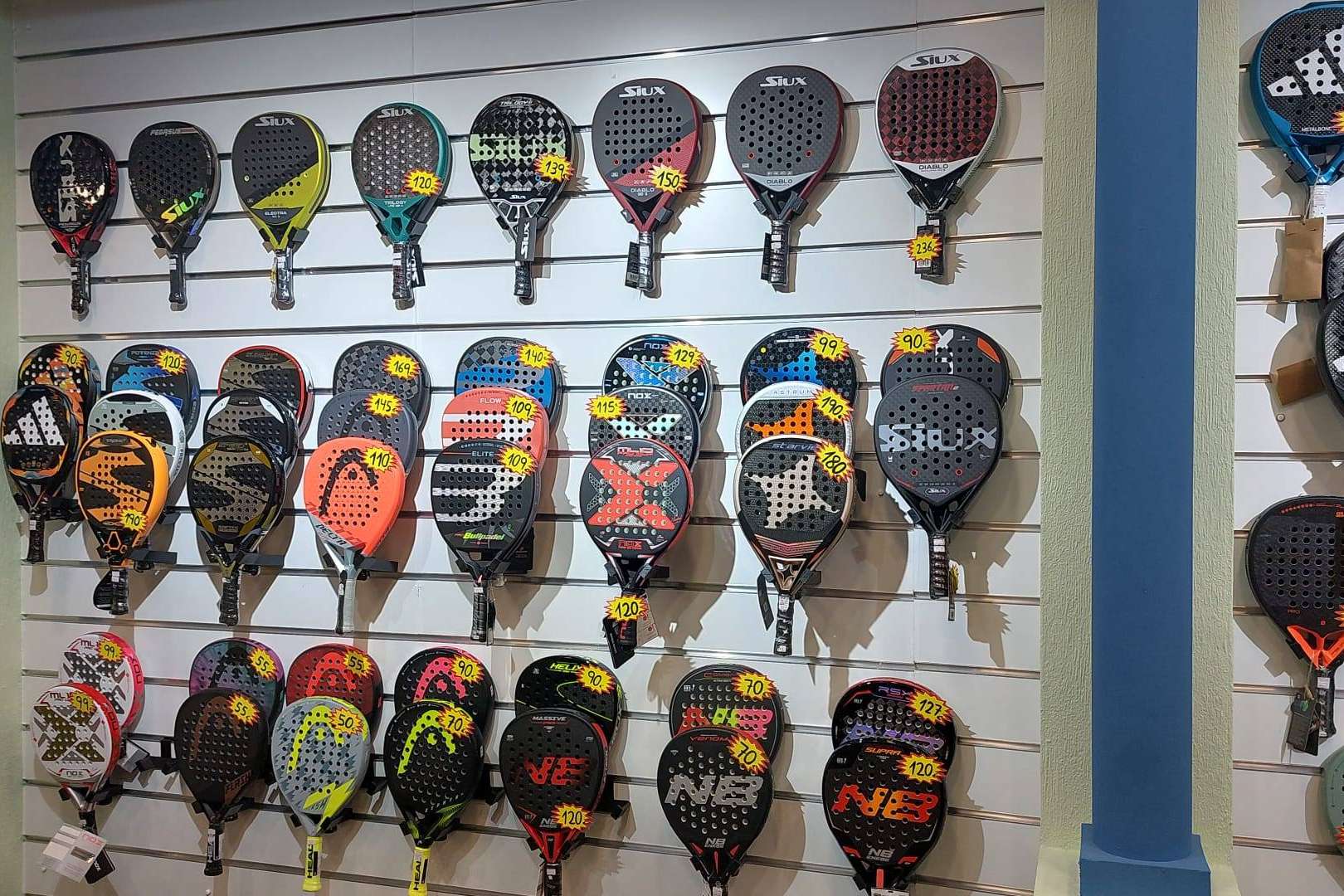 Webdepadel.com, un lugar en internet con un interesante outlet de padel