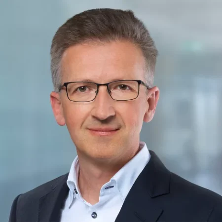 steffen lang novartis Merca2.es