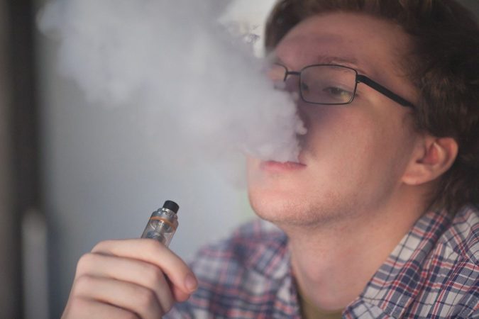 ¿Los cigarrillos electrónicos causan cáncer? Descubriendo la verdad detrás del vapeo