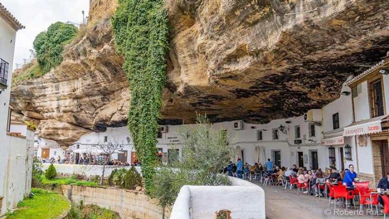 10.- Setenil de las Bodegas