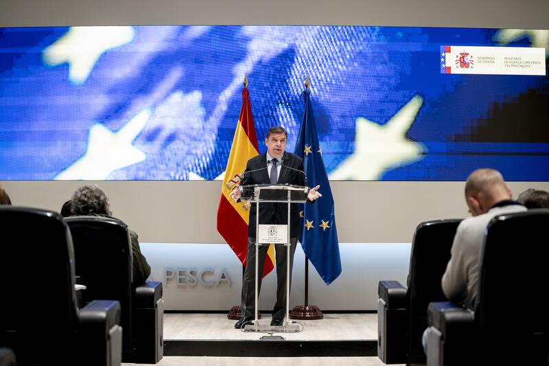 El Gobierno anuncia créditos ICO por valor de 700 millones y medidas fiscales para el campo