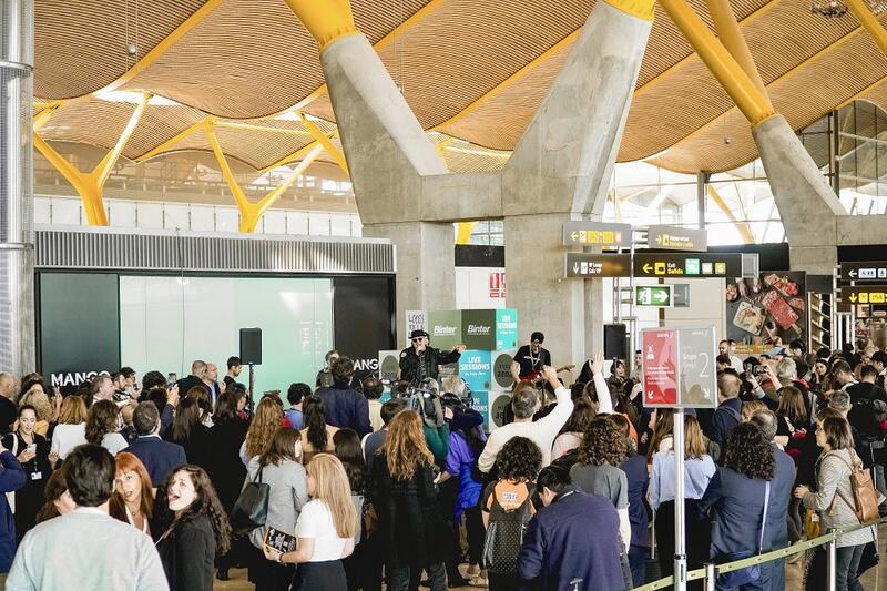 Sumar poner en la picota a la plantilla de Aena al considerar que no está preparada para un accidente de avión en Barajas
