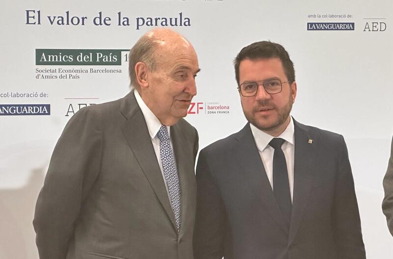 Aragonès plantea cambiar el uso de las pistas del Aeropuerto de Barcelona en julio y agosto