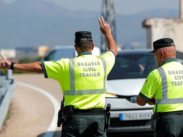 Asi seran los controles de carretera de la Guardia Civil a partir de ahora 10 Merca2.es