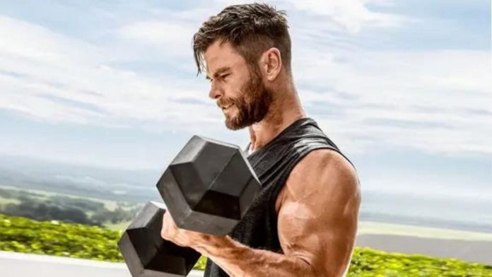 El enigma genético de Chris Hemsworth revelado: No es todo ciencia y tú puedes hacerlo (rutina de ejercicios)