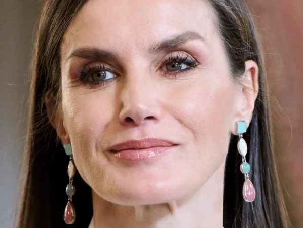La Reina Letizia en el ojo del huracán, según ElNaciona.cat