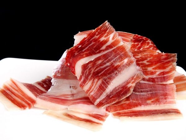 Degustando el jamón ibérico: un festín para los sentidos