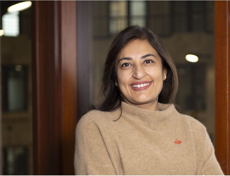 Swati Bhati, nueva responsable de banca minorista y transformación en Santander en Estados Unidos