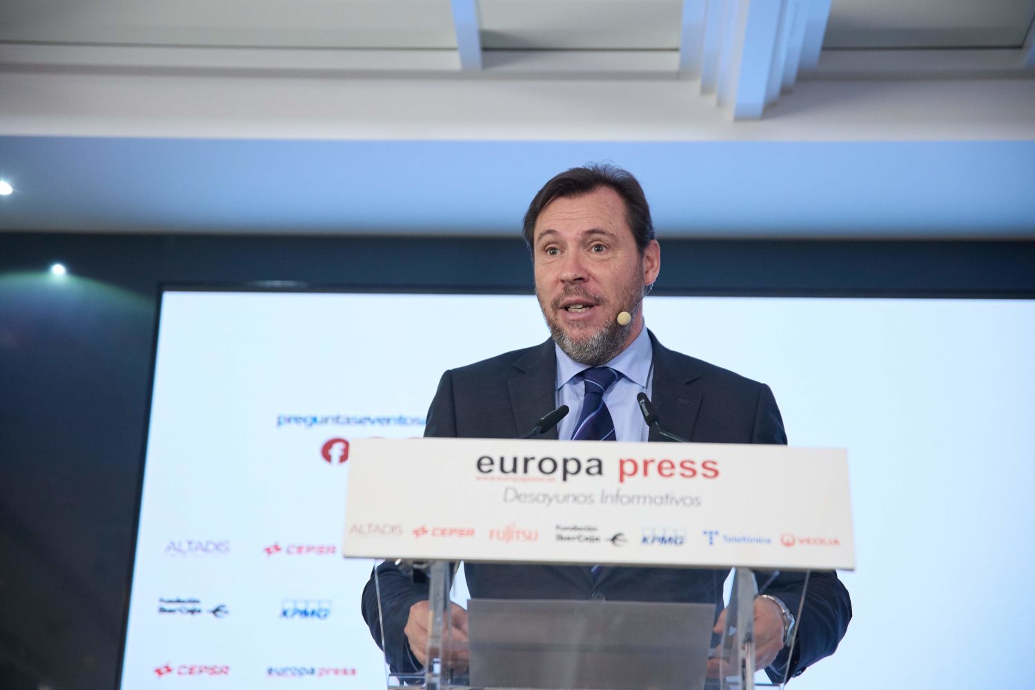 Pamplona podría recibir el tren de alta velocidad antes de 2030, estima Puente