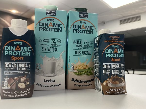 Algunos de los seis productos de Dinamic Protein