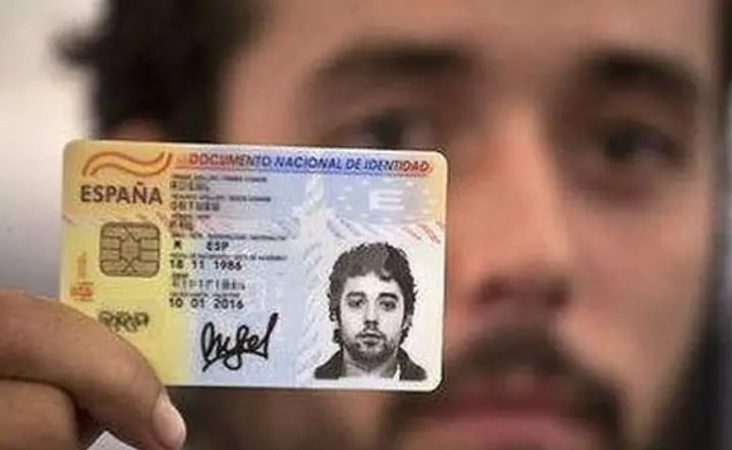 ¿Qué datos de tu DNI debes proteger a toda costa y no compartir nunca?