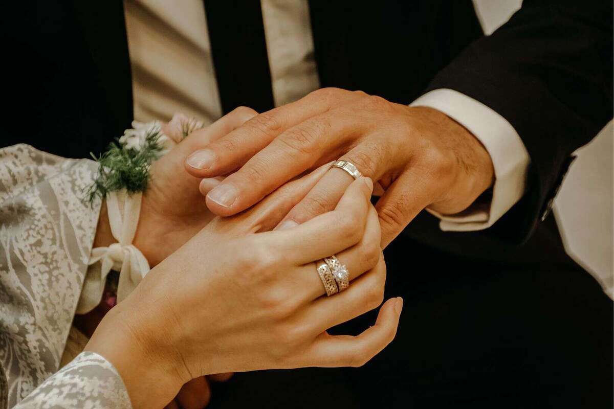 ¿No sabes qué regalar en una boda? Esta es la cantidad de dinero ideal para los novios
