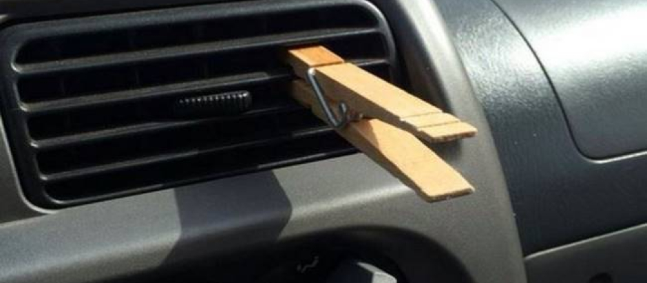Para esto sirve el truco de la pinza de la ropa en el salpicadero de tu coche