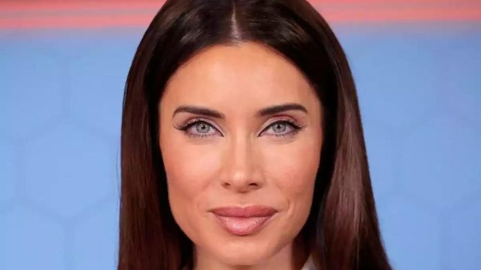 La coincidencia de Rosalía y Pilar Rubio que llevan en su cartera ¡Ni te lo imaginas!