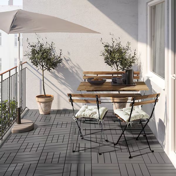 TÄRNÖ Mesa con 2 sillas y banco exterior, tinte negro/marrón claro/Kuddarna beige