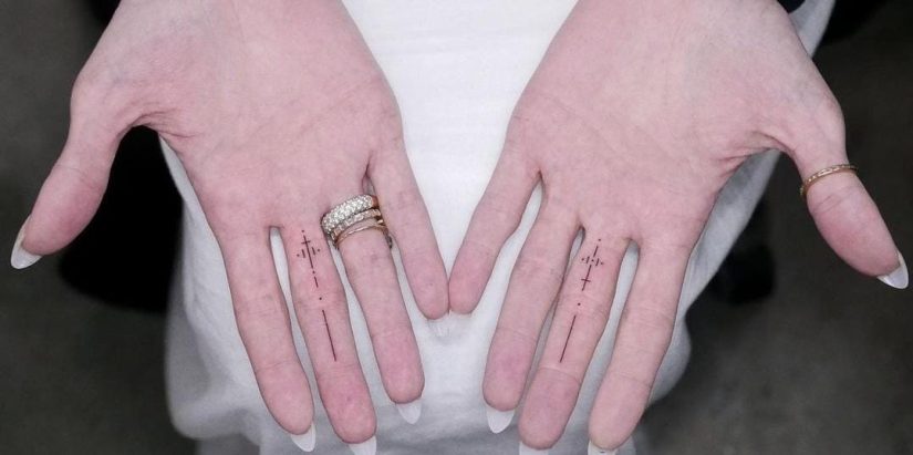 El enigma del tatuaje de Angelina Jolie que involucra Brad Pitt