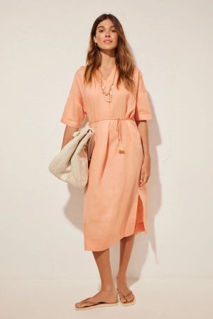 Womens'secret tiene el vestido que no te vas a quitar en todo el verano tipo caftán de lino 1 Merca2.es Vestido caftán lino naranja