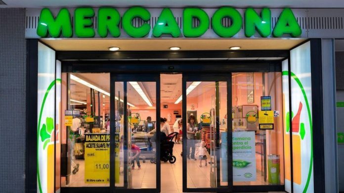 Mercadona paga 2.100€ más extras por trabajar de noche